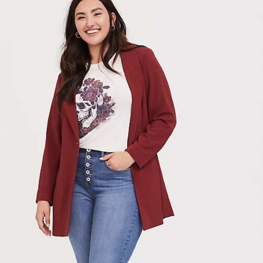 Torrid Dark Red Crepe Longline Blazer